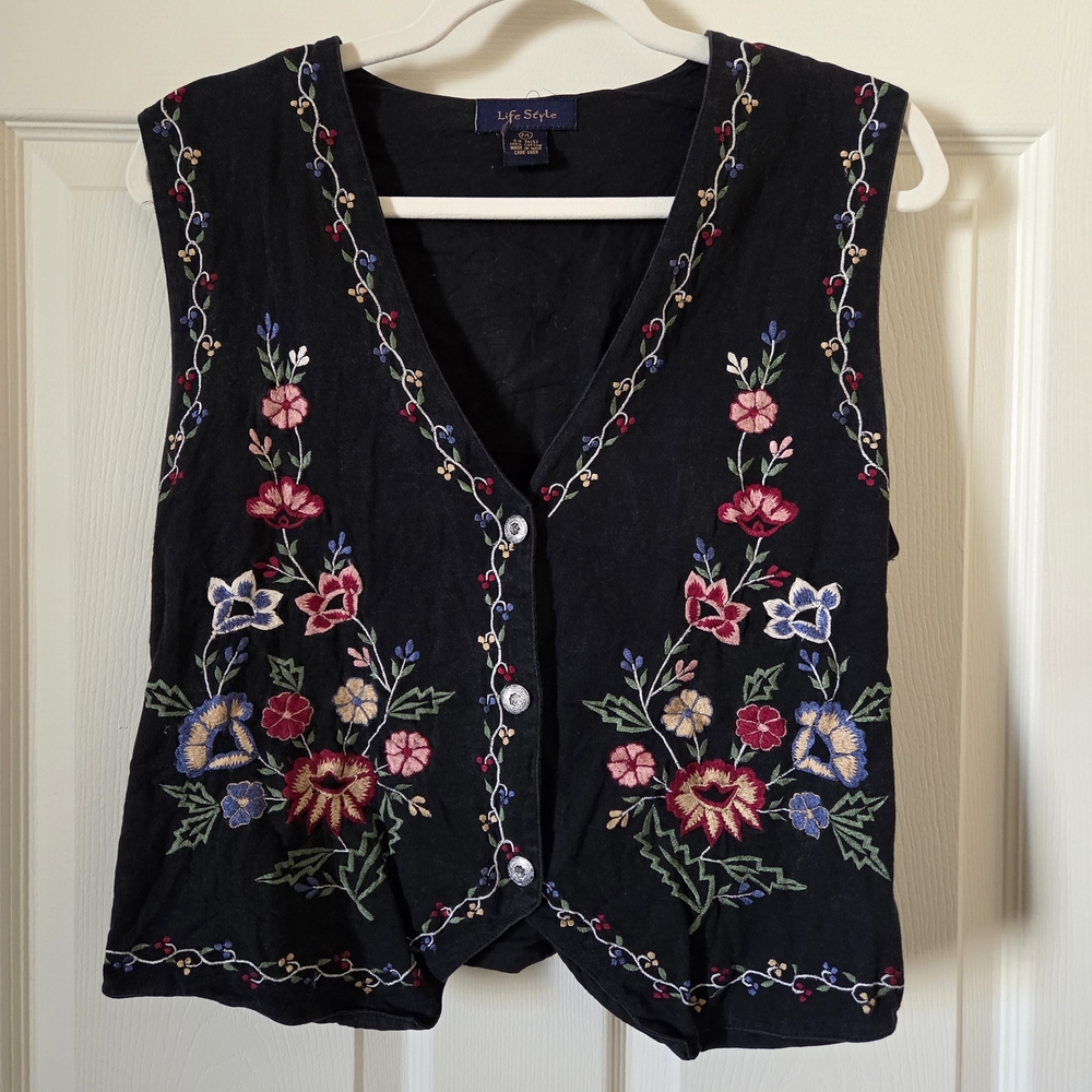 Vintage Black Embroidered Women's Vest